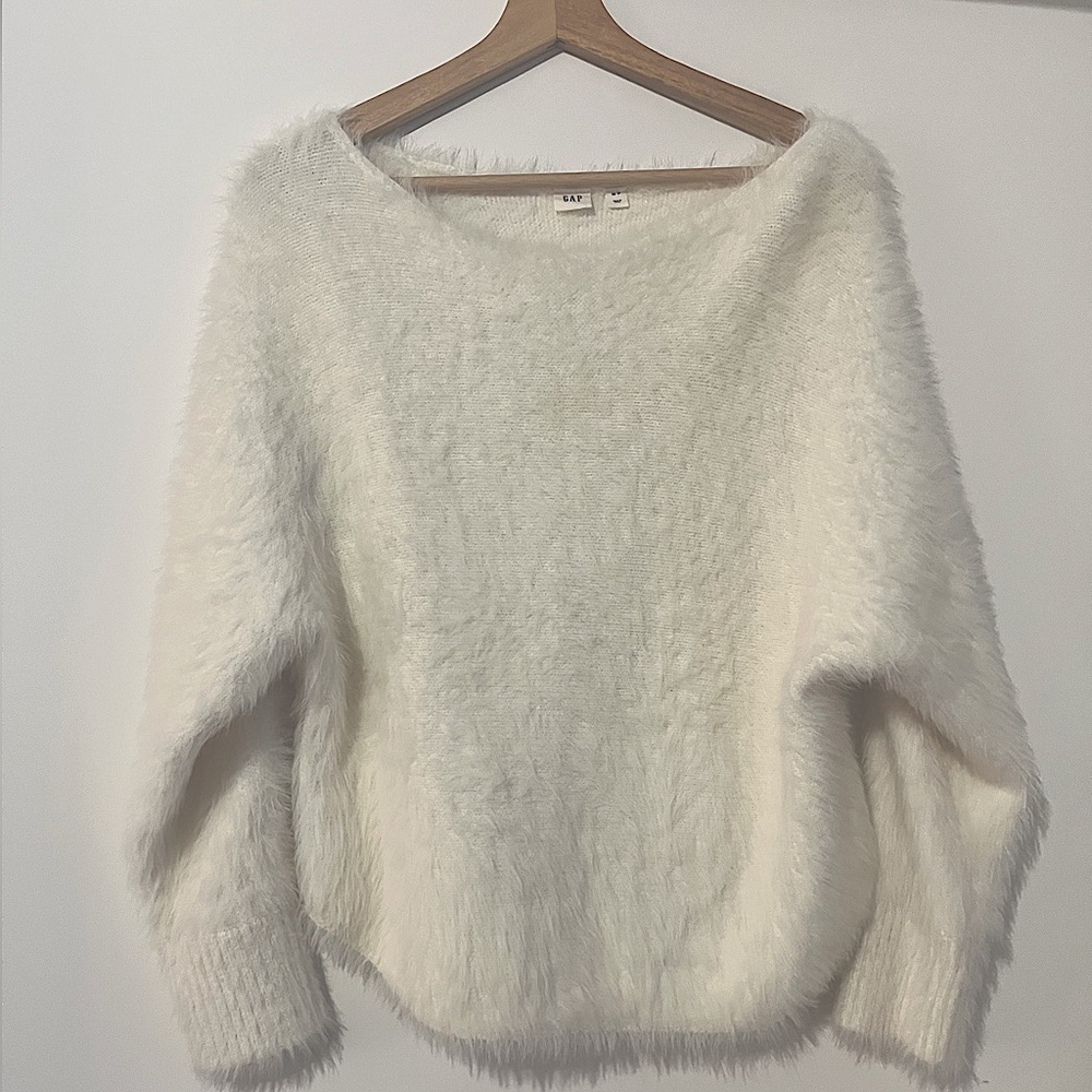 Gap fuzzy sweater